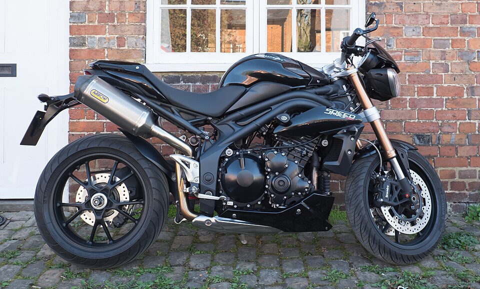 TRIUMPH SPEED TRIPLE