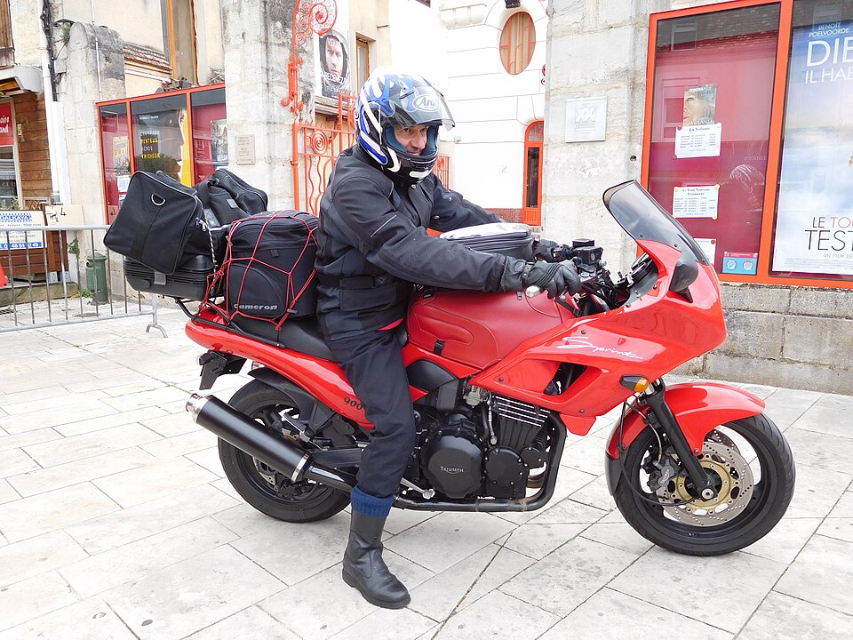 TRIUMPH SPRINT