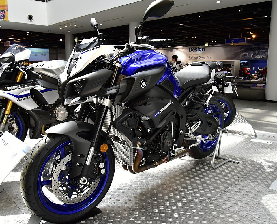 YAMAHA MT-10