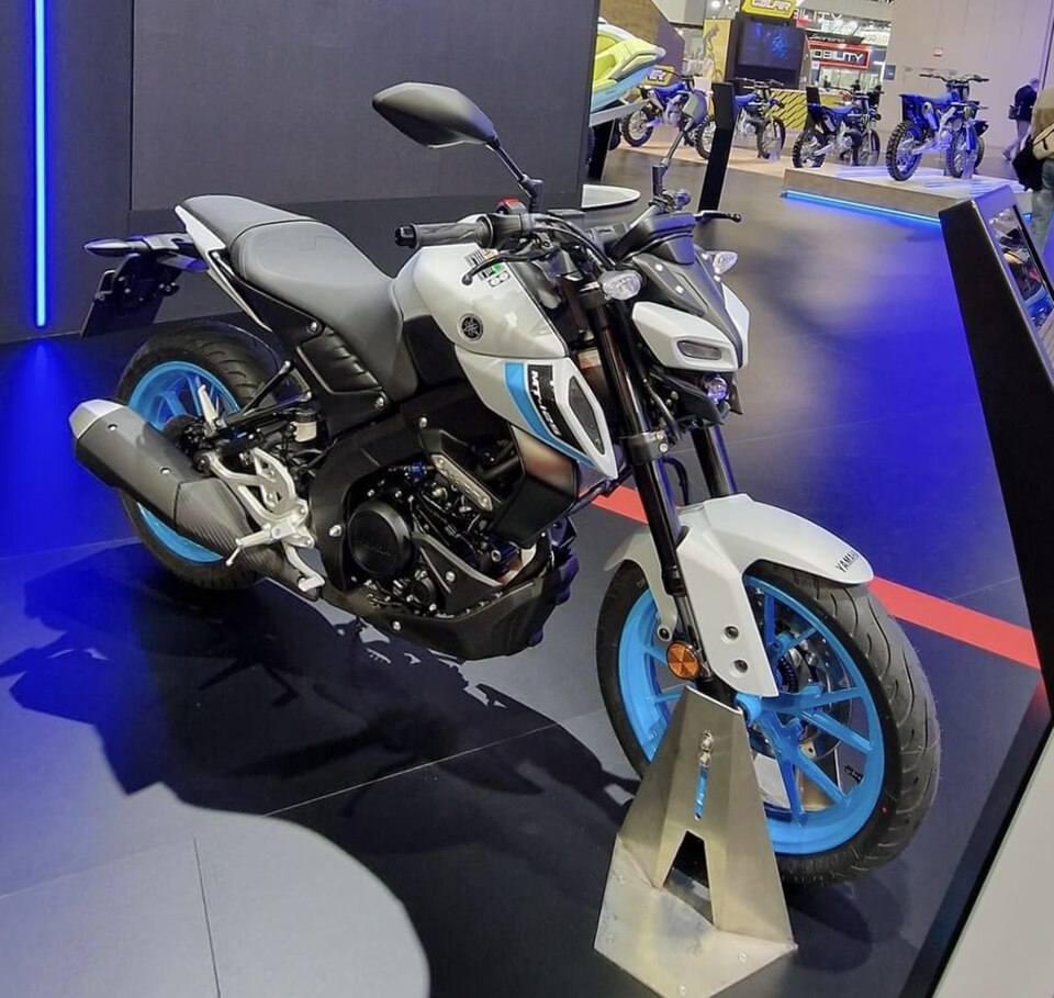 YAMAHA MT-125