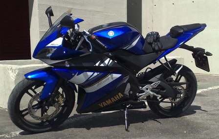 YAMAHA YZF-R125